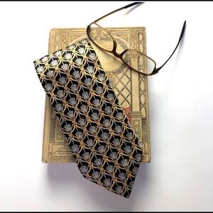 Papillon Men’s 100% Silk Tie